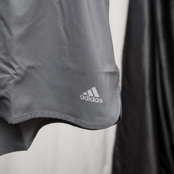 ADIDAS / MEN'S GREY SHORTS SIZE XL4" - Picture 3 of 8